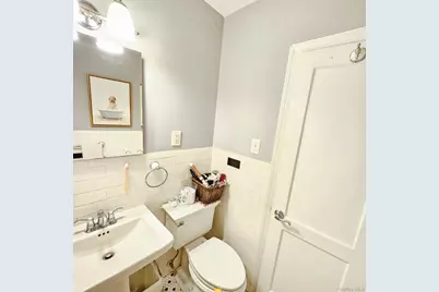 215-43 48th Avenue #3B, Bayside, NY 11364 - Photo 14