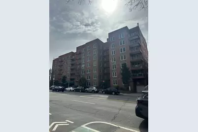 241-20 Northern Boulevard #1M, Douglaston, NY 11362 - Photo 2