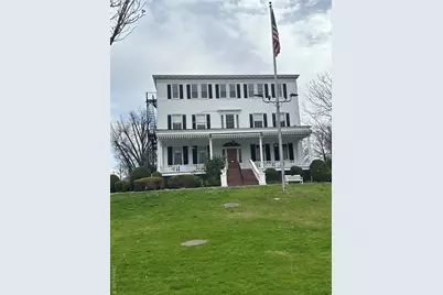 241-20 Northern Boulevard #1M, Douglaston, NY 11362 - Photo 16