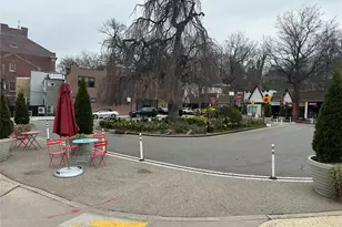 241-20 Northern Blvd, Douglaston, NY 11362 - Photo 20