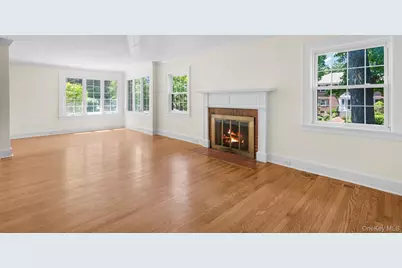 37 Highwood Avenue, Larchmont, NY 10538 - Photo 4