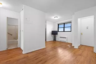 90-60 Union Tpke, Glendale, NY 11385 - Photo 6