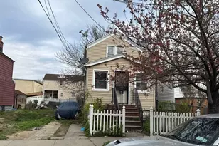 165-21 144th Dr, Jamaica, NY 11434 - Photo 2