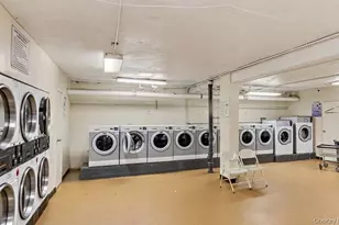 47 Point St, Yonkers, NY 10701 - Photo 18