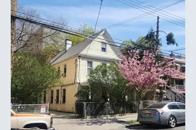 3930 Carpenter Avenue, Bronx, NY 10466 - Photo 2