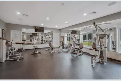 51 Pointe Circle S #51, Coram, NY 11727 - Photo 30