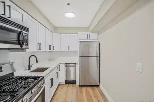 51 Pointe Cir S, Coram, NY 11727 - Photo 2