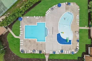 51 Pointe Cir S, Coram, NY 11727 - Photo 18