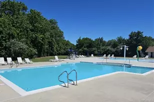 51 Pointe Cir S, Coram, NY 11727 - Photo 16