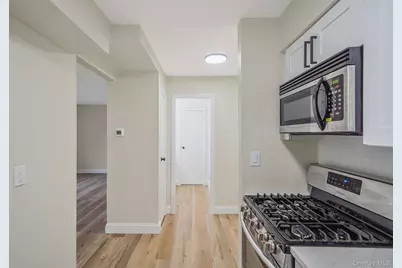 51 Pointe Circle S #51, Coram, NY 11727 - Photo 4