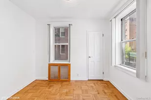 10420 68th Dr, Forest Hills, NY 11375 - Photo 6