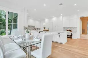 80 The Oaks, Roslyn, NY 11576 - Photo 20