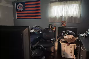 76 Samuel St, Ronkonkoma, NY 11779 - Photo 10