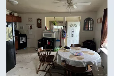 76 Samuel Street, Ronkonkoma, NY 11779 - Photo 6