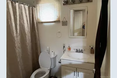 78 Samuel Street, Ronkonkoma, NY 11779 - Photo 14