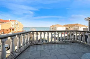 258A Longstreet Ave, Bronx, NY 10465 - Photo 26