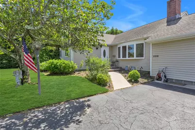 330 Scudder Avenue, Northport, NY 11768 - Photo 30