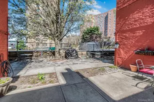 512 Kappock St, Bronx, NY 10463 - Photo 18