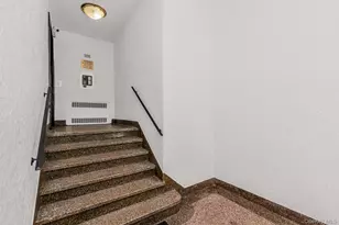 512 Kappock St, Bronx, NY 10463 - Photo 16