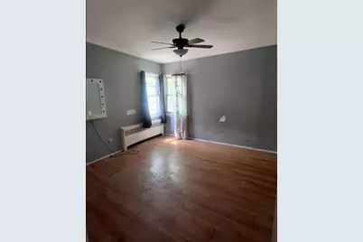 119 Broadfield Road, Hempstead, NY 11550 - Photo 8