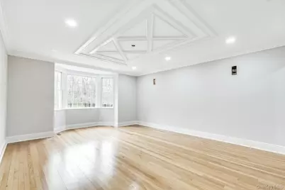 539 Split Rock Road, Syosset, NY 11791 - Photo 10