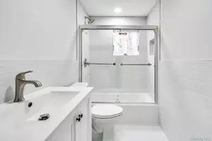 539 Split Rock Rd, Syosset, NY 11791 - Photo 32