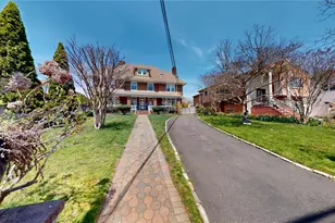 31-06 Healy Ave, Bayswater, NY 11691 - Photo 34