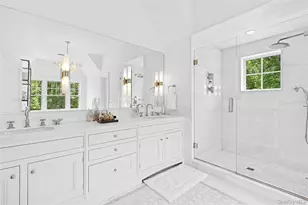 471 Middle Line Hwy, Sag Harbor, NY 11963 - Photo 18