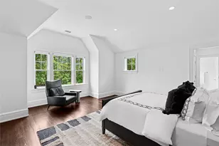 471 Middle Line Hwy, Sag Harbor, NY 11963 - Photo 22