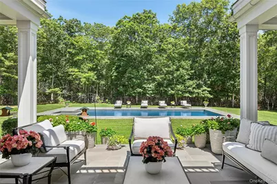 471 Middle Line Highway, Sag Harbor, NY 11963 - Photo 28
