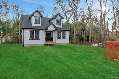 305 Commack Road, Shirley, NY 11967 - Photo 2