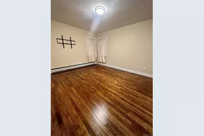 67 W Marshall Street, Hempstead, NY 11550 - Photo 6