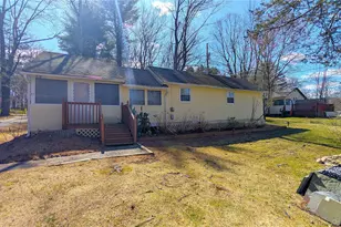 50 Glanhope Rd, Hopewell Junction, NY 12533 - Photo 2