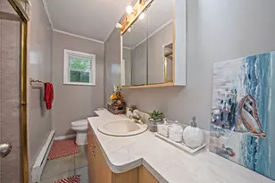 8 Landsberger St, Yaphank, NY 11980 - Photo 12