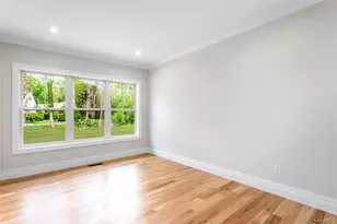 33 Lagoon Ct, South Jamesport, NY 11901 - Photo 8