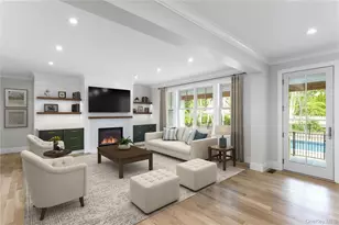 33 Lagoon Ct, South Jamesport, NY 11901 - Photo 6