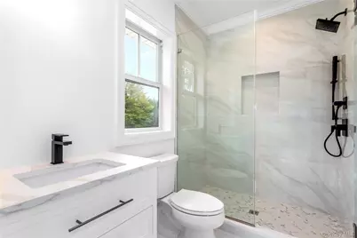 33 Lagoon Court, South Jamesport, NY 11901 - Photo 18