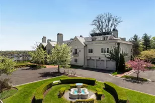 6B Blue Sea Ln, Great Neck, NY 11024 - Photo 6