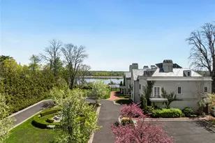 6B Blue Sea Ln, Great Neck, NY 11024 - Photo 46