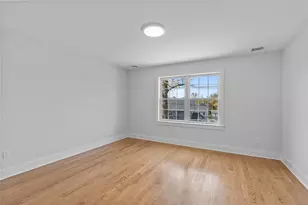 563 King St, Port Chester, NY 10573 - Photo 18