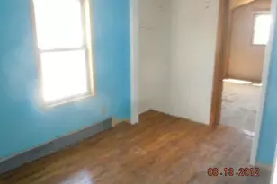 137-04 130th Ave, Jamaica, NY 11436 - Photo 2