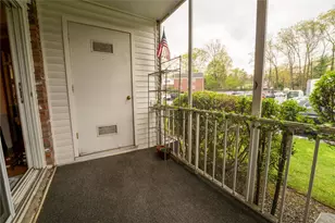 3 Essex Ln, Suffern, NY 10901 - Photo 18