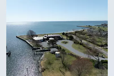 101 West Lane, Bay Shore, NY 11706 - Photo 10
