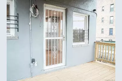 2723 Colden Avenue, Bronx, NY 10469 - Photo 16