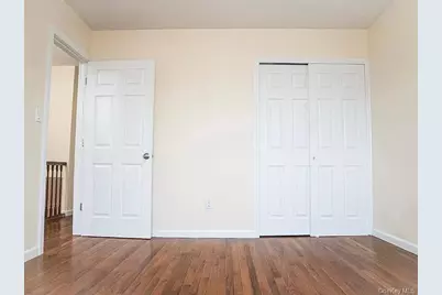 2723 Colden Avenue, Bronx, NY 10469 - Photo 12