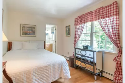 12 Woodland Court S, Bedford, NY 10506 - Photo 26