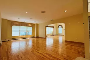 66 Cliff Rd, Port Jefferson, NY 11777 - Photo 16