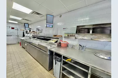 3480-3490 Boston/Eastchester (3377) Road, Bronx, NY 10469 - Photo 10