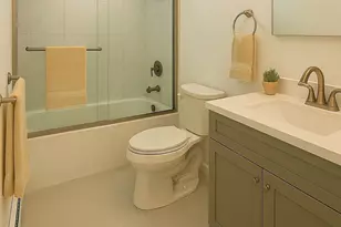 582 Van Siclen Ave, Brooklyn, NY 11207 - Photo 4