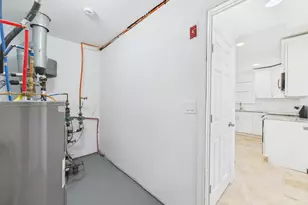 613 Bourdois Ave, Bellport, NY 11713 - Photo 38